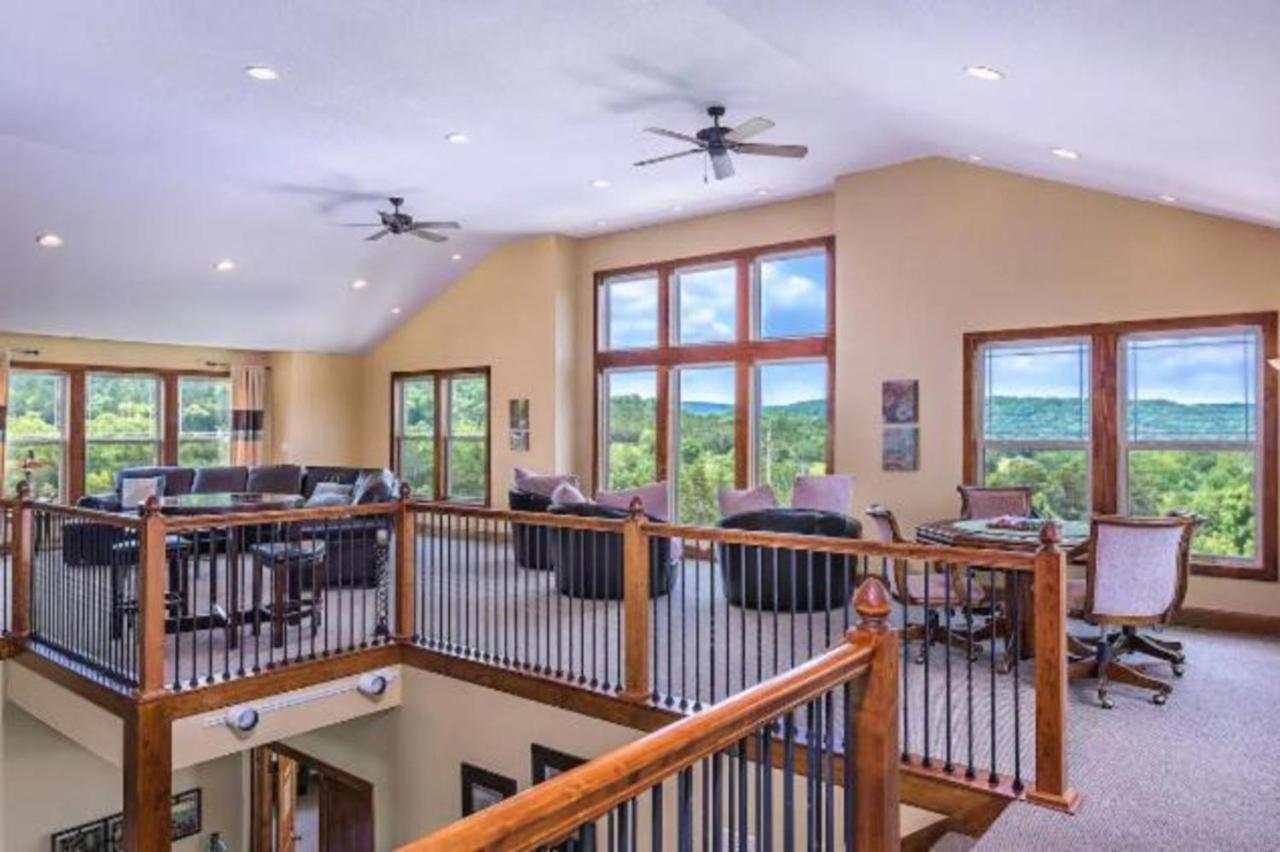 Spacious Home In Branson - 8 Bed, 6 Bath & Hot Tub Hollister Buitenkant foto