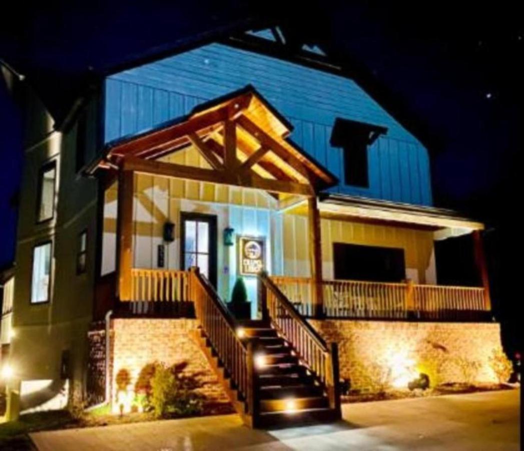 Spacious Home In Branson - 8 Bed, 6 Bath & Hot Tub Hollister Buitenkant foto